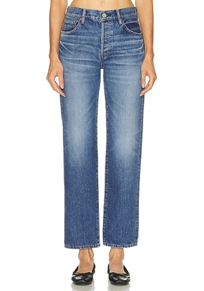 Moussy Vintage Sunset Straight Jeans in Blue - Blue. Size 24 (also in 25, 26, 27, 28, 29, 30, 31).