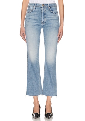 MOTHER The Tripper Flood Fray Jeans in Look Ma  No Hands! - Blue. Size 28 (also in ).