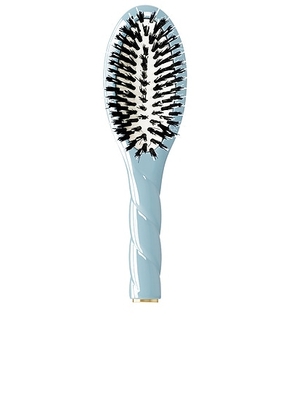 La Bonne Brosse Small Brush N02 in Pale Blue - Baby Blue. Size all.