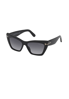TOM FORD Wyatt Sunglasses in Shiny Black & Gradient Smoke Lens - Black. Size all.