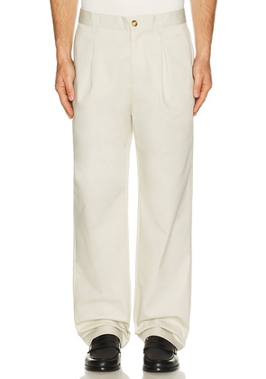 Malbon Golf Reverse Pleat Trouser in Ivory - Ivory. Size 30 (also in 31, 32, 33, 34, 36).
