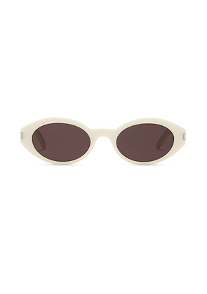 Saint Laurent Oval Sunglasses in Ivory & Black - Ivory. Size all.