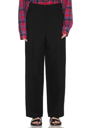 The Row Lilas Pant in Black - Black. Size 6 (also in 8).