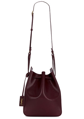 Saint Laurent Small Bucket Bag in Hot Wine - Wine. Size all.