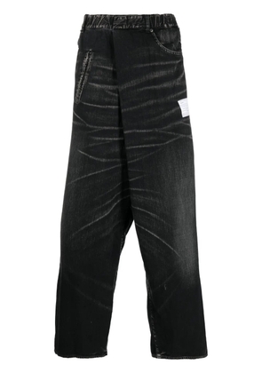 Maison MIHARA YASUHIRO off-centre whiskered wide-leg jeans - Black