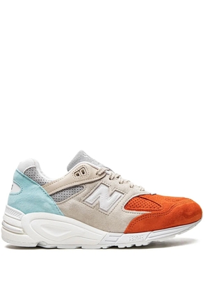 New Balance x Kith 990 V2 'Cyclades' sneakers - Orange