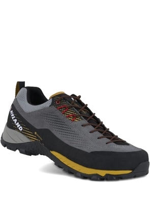 KAYLAND logo-print sneakers - Grey