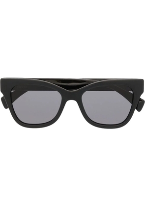 Gucci Eyewear cat-eye frame sunglasses - Black