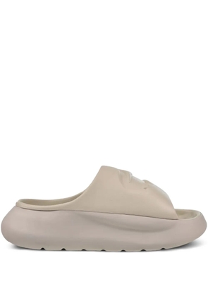 Lacoste Serve Slide 3.0 crocodile-logo sandals - White