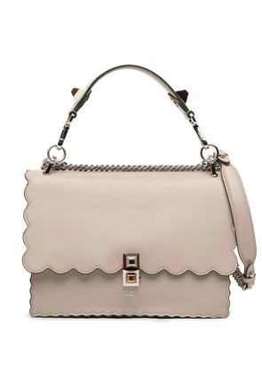 Fendi Pre-Owned 2010-2025 Medium Scalloped Leather Kan I satchel - Brown