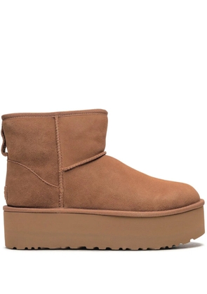 UGG Classic Mini Platform 'Chestnut' boots - Brown