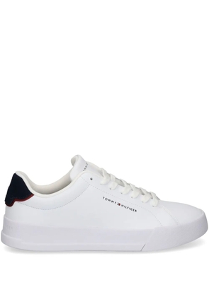 Tommy Hilfiger logo-debossed sneakers - White