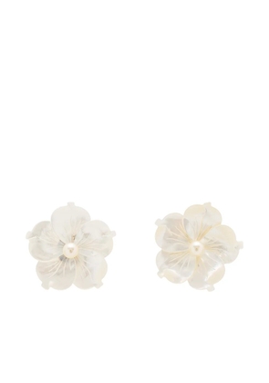 Jennifer Behr mother-of-pearl flower stud earrings - White