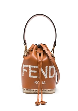 FENDI small Mon Tresor leather bucket bag - Brown
