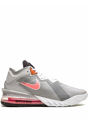 Nike x Space Jam Lebron 18 Low 'Bugs Vs Marvin' sneakers - Grey