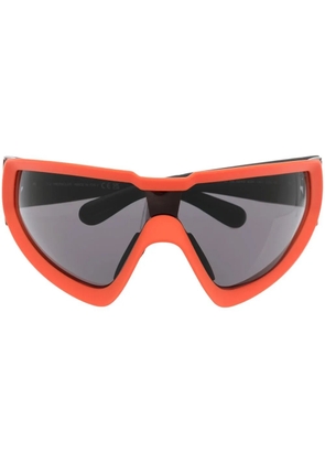 Moncler Eyewear Wrapid Shield sunglasses - Orange