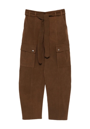 THE ANDAMANE belt-fastening cargo-pocket trousers - Brown