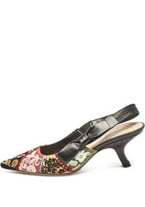 Christian Dior Pre-Owned embroidered pointed-toe pumps - Black
