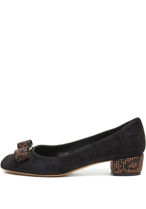 Ferragamo Pre-Owned 40mm leather pumps - Black