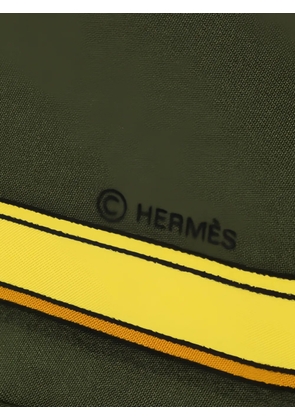 Hermès Pre-Owned 2000s Grand Apparat silk scarf - Green