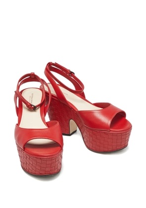 Bottega Veneta Pre-Owned Intrecciato woven platform sandals - Red