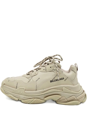 Balenciaga Pre-Owned Triple S logo sneakers - Neutrals