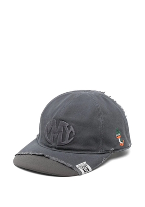 Maison MIHARA YASUHIRO crushed detail cap - Grey