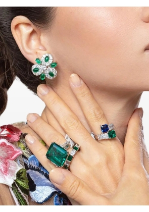 Fantasia by Deserio cluster earrings - Silver