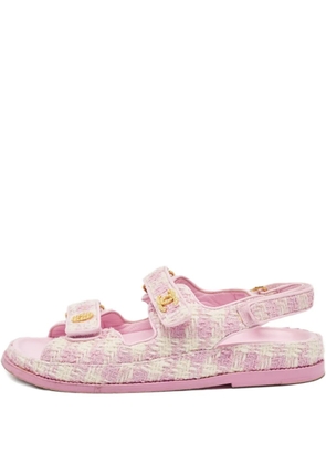 CHANEL Pre-Owned tweed flat sandals - Pink