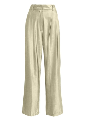 Forte Forte dart-detailed velvet trousers - Green