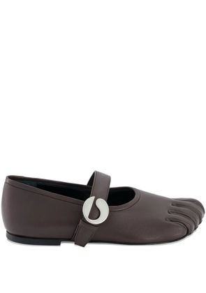 Coperni toe-detail buckle ballet flats - Brown