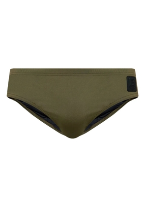 Balmain logo-patch swim trunks - Green