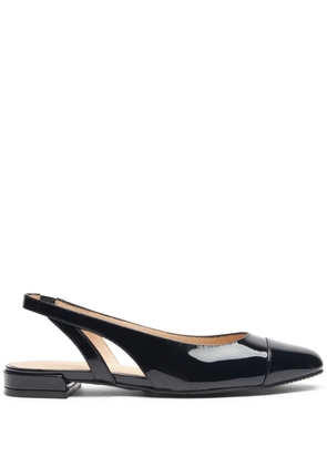 Stuart Weitzman Sleek slingback leather pumps - Black