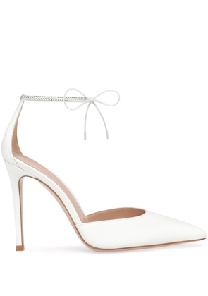 Gianvito Rossi Montecarlo D'Orsay 105mm pumps - White