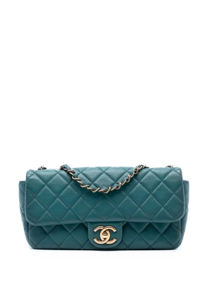 CHANEL Pre-Owned 2014 CC Quilted Lambskin East West Single Flap shoulder bag - Blue