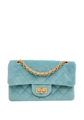 CHANEL Pre-Owned 2019 Quilted Velvet Reissue 2.55 Single Flap 224 shoulder bag - Blue