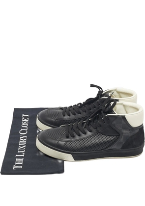 Louis Vuitton Pre-Owned perforated high-top sneakers - Black