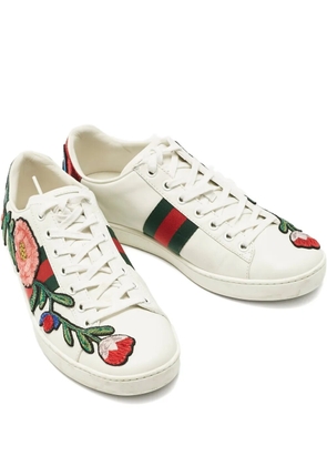 Gucci Pre-Owned Ace floral-embroidered sneakers - White