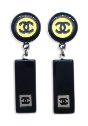 CHANEL Pre-Owned 2001 CC dangle earrings - Silver