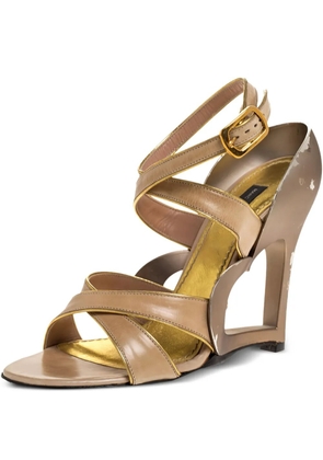 Marc Jacobs Vintage heart buckle sandals - Brown
