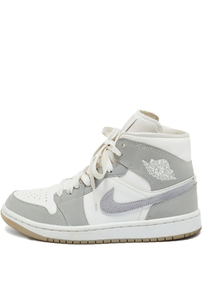 Jordan Air Jordan 1 high-top leather sneakers - White