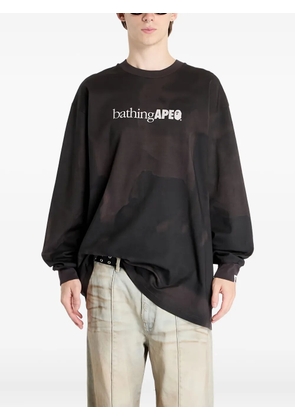 A BATHING APE® logo-print tie-dye long-sleeve T-shirt - Black