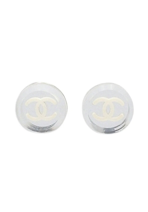 CHANEL Pre-Owned 2005 Resin and Silver Plated CC Round Push Back Earrings costume earrings