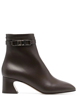 Ferragamo Rego 55 logo-plaque ankle boots - Brown