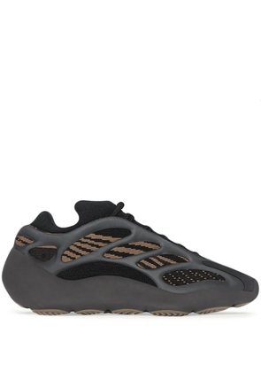 adidas Yeezy YEEZY 700 V3 'Clay Brown' sneakers - Black