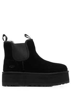 UGG Classic Mini platform Chelsea boots - Black