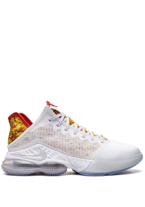 Nike LeBron XIX Low 'Magic Fruity Pebbles' sneakers - White