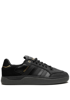 adidas Tyshawn Low sneakers - Black