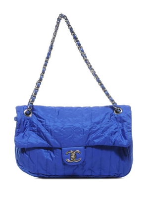 CHANEL Pre-Owned 2012 Classic Flap shoulder bag - Blue