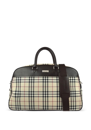 Burberry Pre-Owned 1990-2000s checked two-way duffle bag - Brown